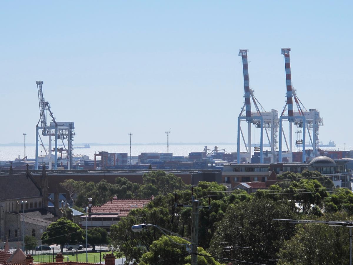 Studio 204 With Harbour, Ocean And Sunset Views From The Balcony Fremantle Ngoại thất bức ảnh